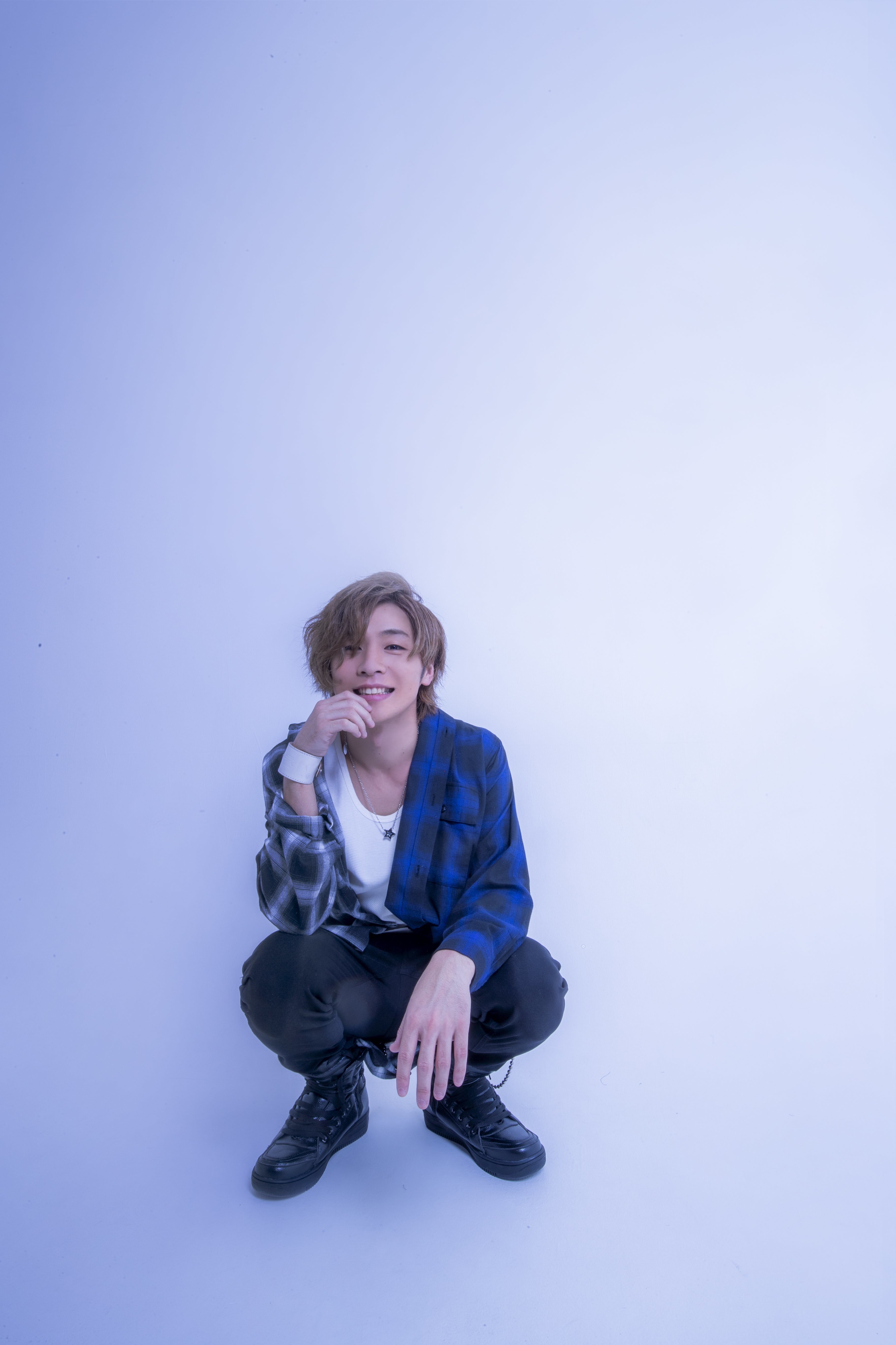 PROFILE | 安達勇人オフィシャルサイト「ADACHI HOUSE」